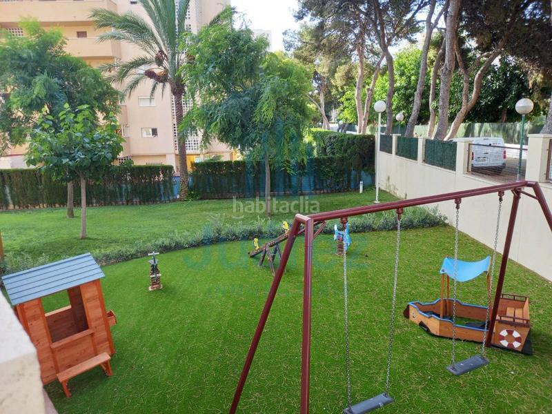Foto 9cca8b55-6d46-489d-9a8c-b2464ef0bf6f. Piso  en venta en playa san juan, 3 dormitorios. en Alicante