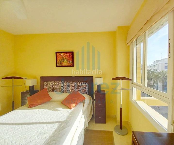 Foto ab9efbe7-e9a7-4046-bf20-0d10876855c6. Piso  en venta en playa san juan, 3 dormitorios. en Alicante