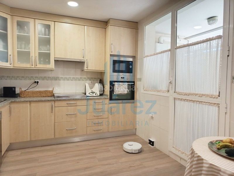 Foto daf2214e-f6fc-4a78-8cef-31d3edf8050d. Casa amb calefacció aparcament piscina a Alicante golf Alicante