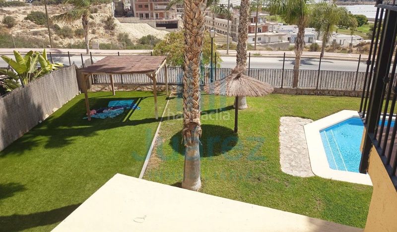 Foto 5cb69c19-5c23-4830-b4d0-09936c989593. Casa con riscaldamento parcheggio piscina in Bonalba-Cotoveta Mutxamel