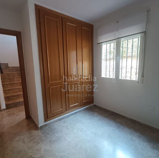 Foto da04de23-84c6-4a9d-8dad-4e960327728e. Casa amb calefacció aparcament piscina a Bonalba-Cotoveta Mutxamel