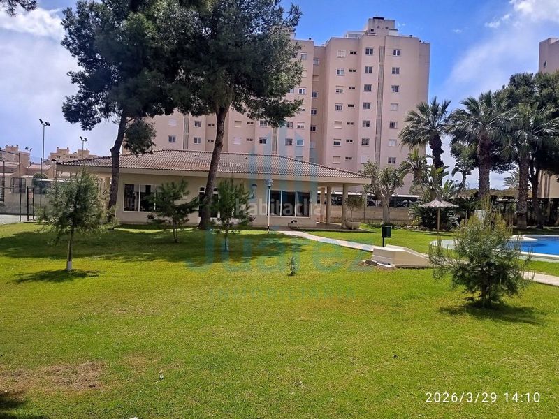 Foto 77e2a874-b997-43c1-b878-9d88d4c5c8fe. Pis amb calefacció aparcament piscina a Playa de San Juan Alicante