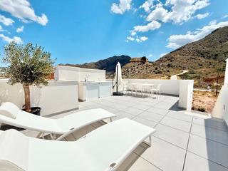 Casa a Cox. Has visto el vídeo? necesitas el 100?con piscina de verano y pis