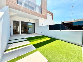 House in Los Cuarteros. Has visto el vídeo?nbspnecesitas el 100?sólo quedan 3!a 7 minuto
