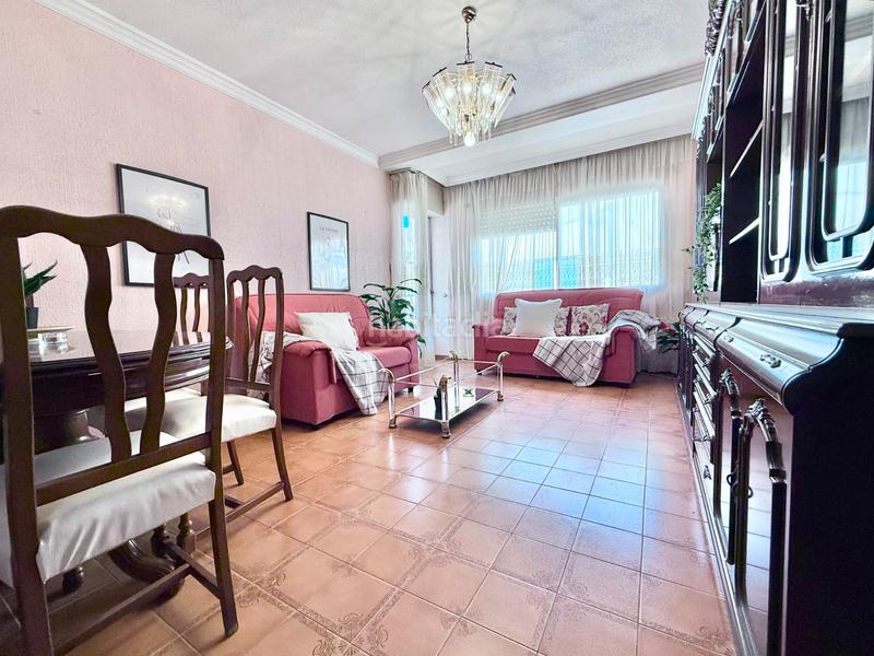 Foto 609e0eef-59e0-4861-bf96-1de1eb110c73. Piso necesitas el 100?buscas un piso en pleno centro ?soleado, ventilado y luminoso.con los metros de antes para que los a en San Javier