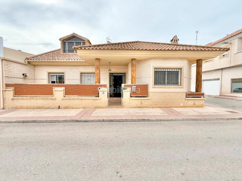 Foto 290780e8-e3f3-401c-88c5-413667ed5a65. Casa con parcheggio in Los Martínez del Puerto Murcia