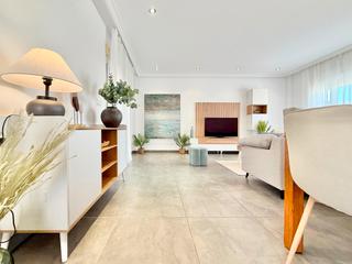 Casa a Santiago de La Ribera. Has visto el vídeo? hay casas que se visitan. y otras que se sie