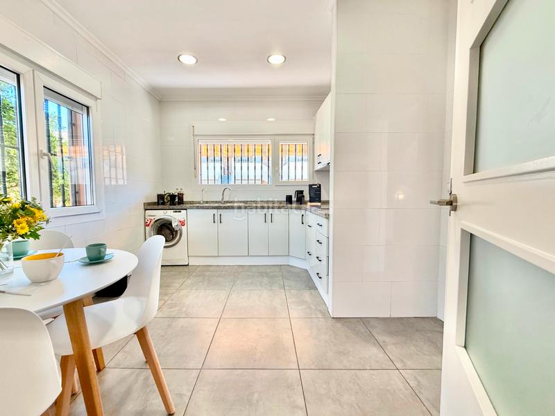 Foto 96e2756d-42a6-4ba5-9cd7-812ecfbf450e. Casa amb aparcament a Santiago de La Ribera San Javier