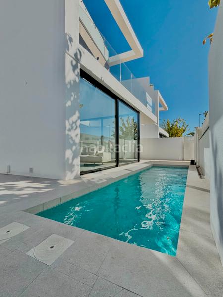 Foto c8fc53e6-8af2-4249-a1d0-1af0d3433092. House with parking pool in Torre de la Horadada Pilar de la Horadada