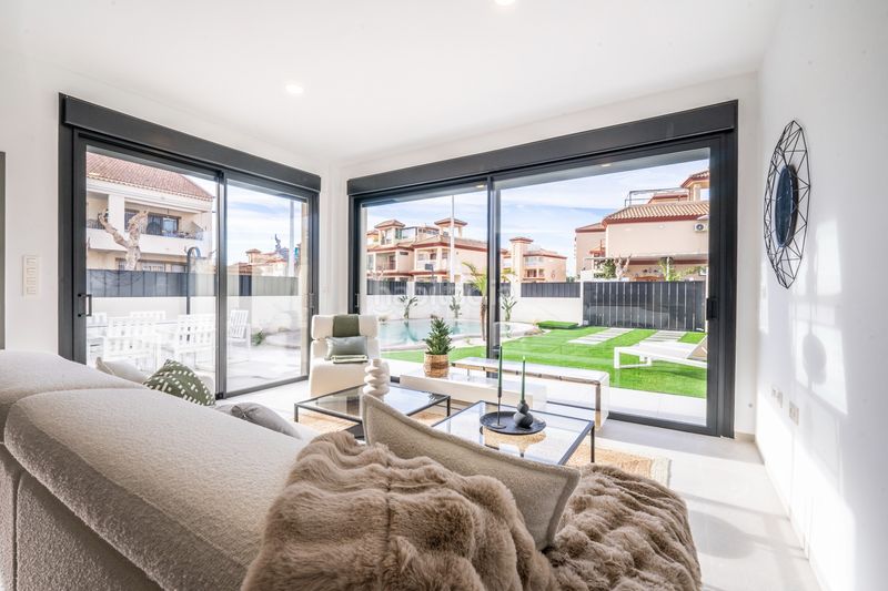 Foto 561ee828-8d26-4ec1-a9cb-88f142ebd398. Casa amb aparcament piscina a Roldán Torre - Pacheco