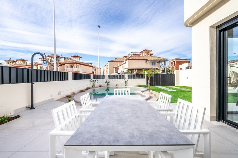 Foto d03123ee-1607-44cc-96d2-7557accdbc8e. Casa amb aparcament piscina a Roldán Torre - Pacheco