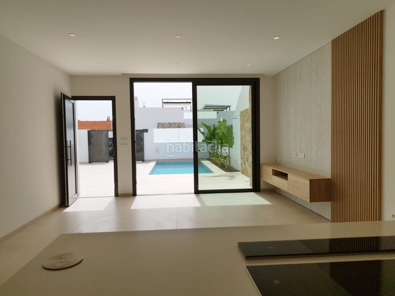 Foto 8a8bd4be-16fe-4d32-a0a0-50a7a050ebe7. Casa amb aparcament piscina a San Javier San Javier
