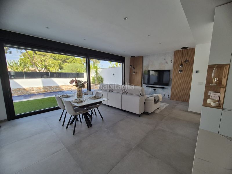 Foto 2ab0c0ae-3266-4f30-964a-7eb321d41f09. Casa amb aparcament piscina a Santiago de La Ribera San Javier