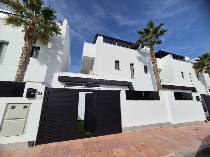 Foto 939a916d-d9e4-4ba3-9c4c-80bdf17a5044. Casa amb aparcament piscina a Santiago de La Ribera San Javier