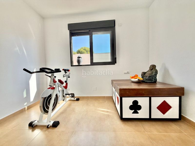 Foto 9bde68e1-bd93-43a2-9865-04e9387fcde3. Casa amb aparcament a Santiago de La Ribera San Javier