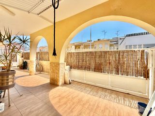 Casa en San Pedro del Pinatar. Necesitas el 100?2 casas en 1. sobrepilares con dos viviendas in