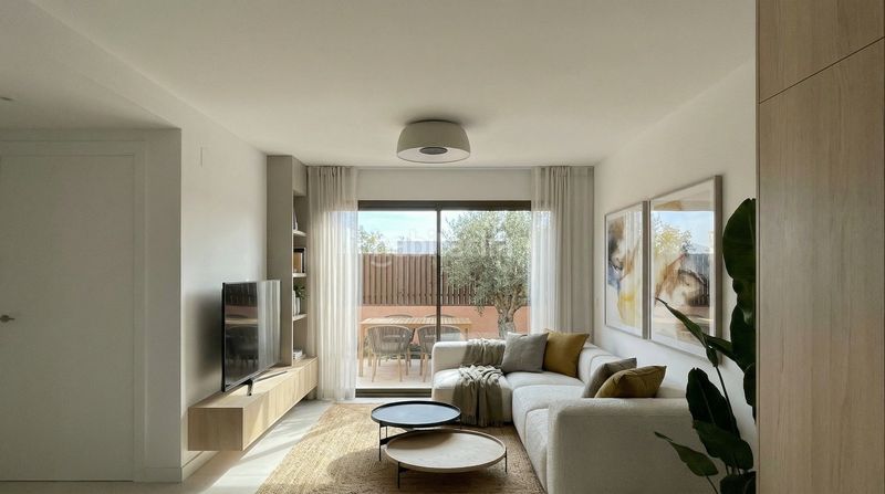 Foto 70286b66-b974-4c4c-bdcc-c1d64e353144. Casa amb aparcament piscina a Roldán Torre - Pacheco