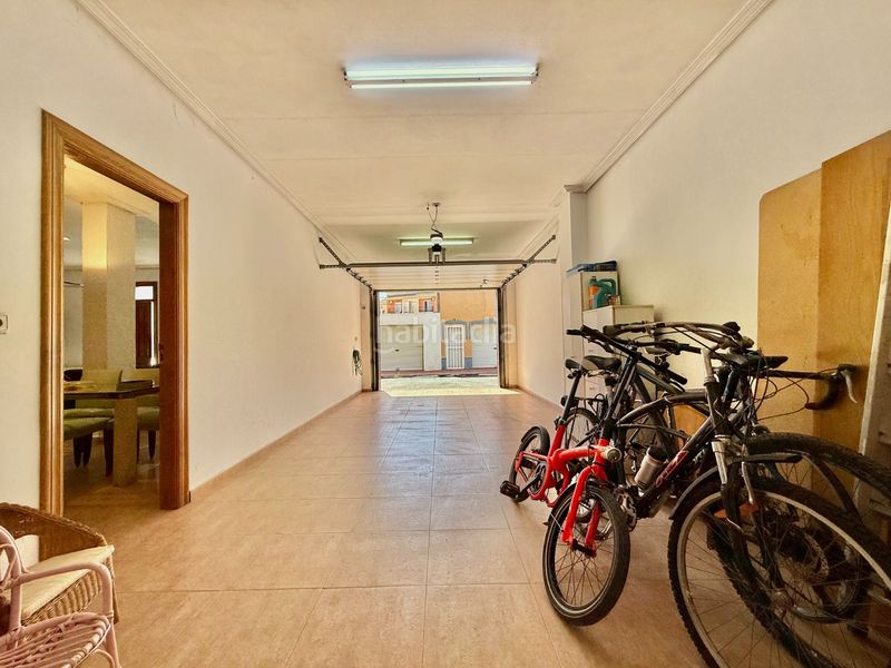 Foto e8bb8d29-c19a-4974-bdec-65d87fe71841. Casa amb aparcament a San Javier San Javier