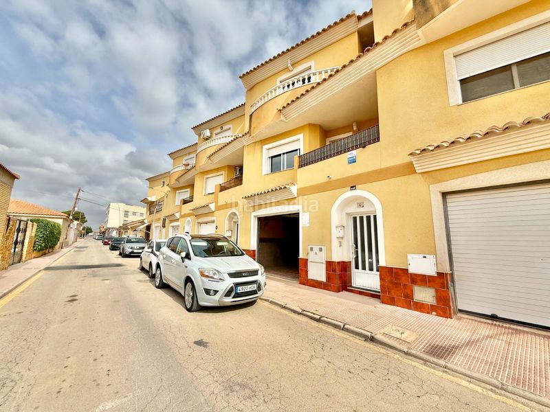 Foto e144eaf4-fb9a-42c9-b5a1-f756c9f29b9f. Casa amb aparcament a Centro Alcázares (Los)