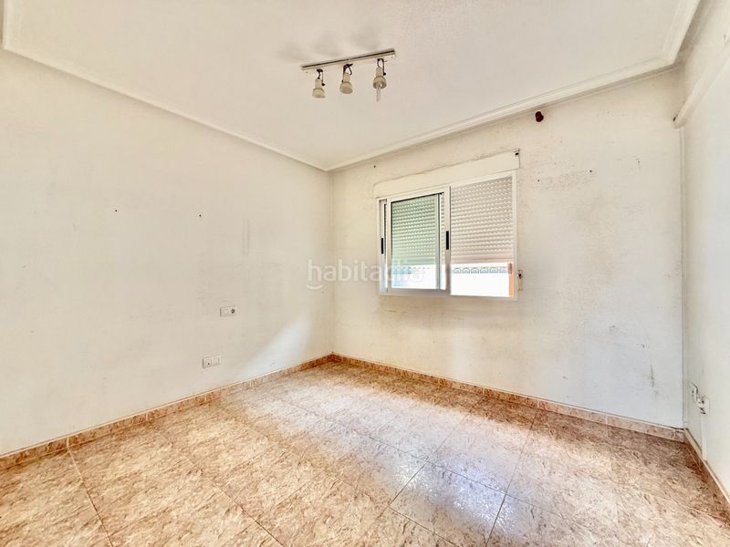 Foto f03e292b-53ee-4b0c-8c45-ffeb95c6d6d9. Casa amb aparcament a Centro Alcázares (Los)