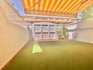 Casa a Santiago de La Ribera. Necesitas el 100?chalet adosado, en la mejor zona de santiago de