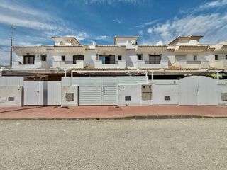 Casa adossada a Santiago de La Ribera. Has visto el vídeo? necesitas el 100?nbspcon piscina, se vende c