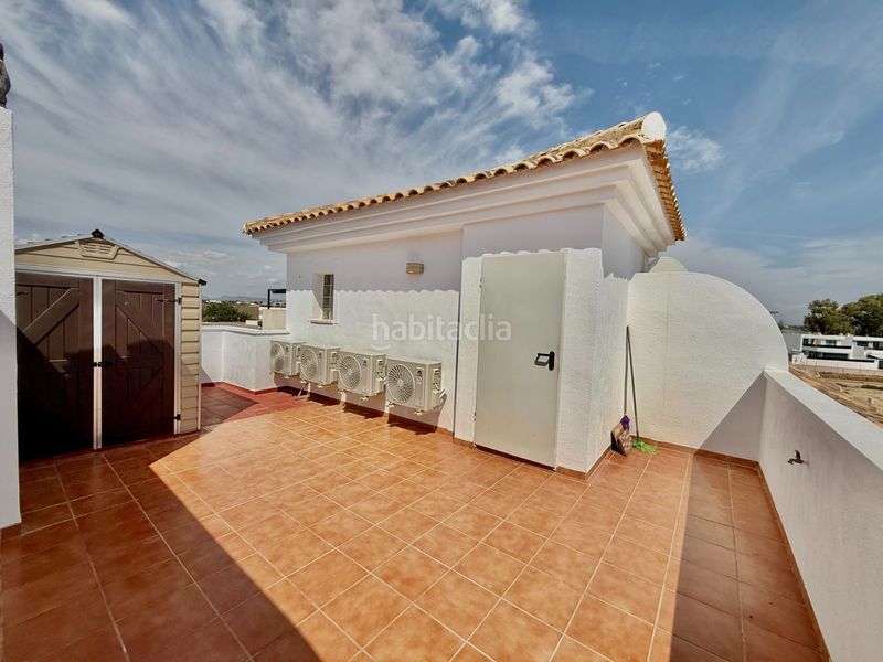 Foto 2f906a21-f965-450c-9469-a21b6bd94bc3. Casa adosada has visto el vídeo? necesitas el 100?nbspcon piscina, se vende casa lista para entrar en la zona de san blas. en origen era de 3 d en San Javier
