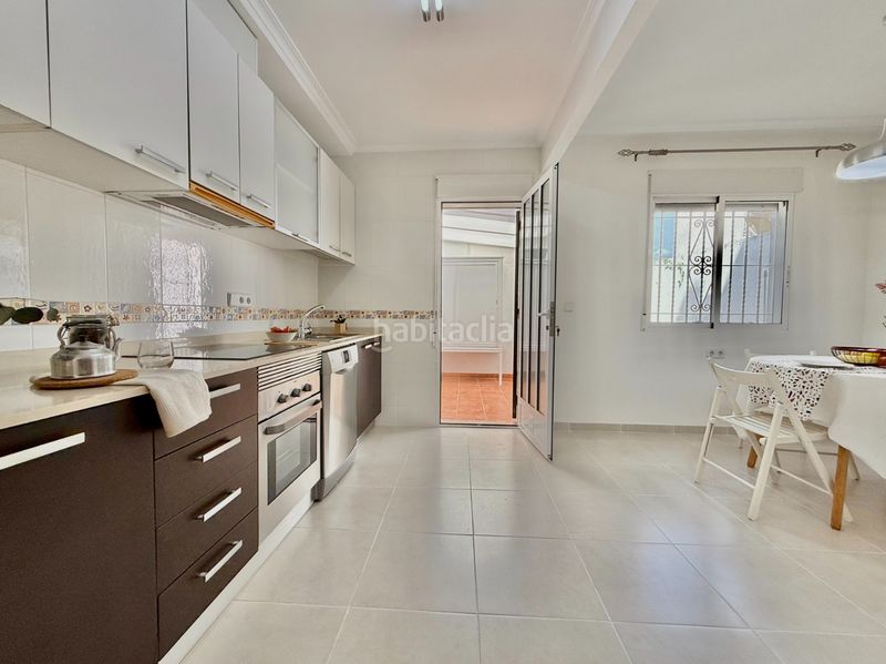 Foto b878fef7-8d4d-4114-a3c8-222efc954081. Casa adosada has visto el vídeo? necesitas el 100?nbspcon piscina, se vende casa lista para entrar en la zona de san blas. en origen era de 3 d en San Javier