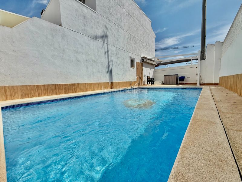 Foto ba514202-7fe1-42ec-a2f3-d823acdcfd4e. Casa adosada has visto el vídeo? necesitas el 100?nbspcon piscina, se vende casa lista para entrar en la zona de san blas. en origen era de 3 d en San Javier