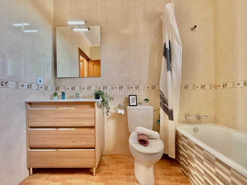 Foto de17fb34-dedd-4e19-bcba-82ba344fe4dd. Casa adosada has visto el vídeo? necesitas el 100?nbspcon piscina, se vende casa lista para entrar en la zona de san blas. en origen era de 3 d en San Javier