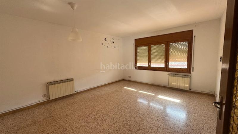 Foto 447c65b2-27bb-4885-b85d-bb038f709f53. Edifici a carrer del dos de maig 58 a Vilanova del Camí