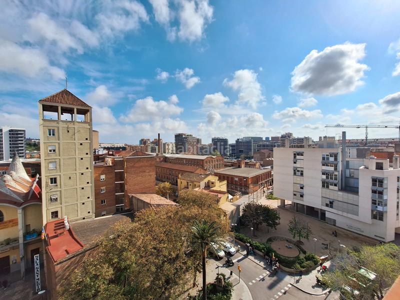 Foto be8afd7e-b997-4842-bd18-62ba3b03c7be. Ático espectacular ático esquinero en La Bordeta Barcelona