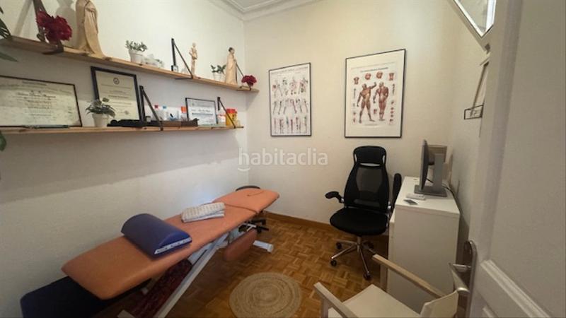 Foto af654b69-b1c8-49bb-859a-aab2703d19d2. Piso gran piso con balcón en Vila de Gràcia Barcelona
