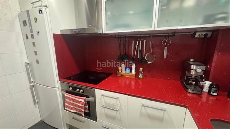 Foto bf4bd645-0ce2-4baf-924b-765fcfe5a3d2. Piso gran piso con balcón en Vila de Gràcia Barcelona