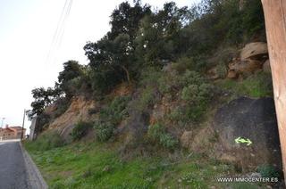 Terreny residencial a Puig Rom-Canyelles-Almadrava. Terreno para construir un chalet individual con vistas al mar