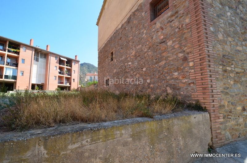 Foto 1ece1f7e-96e5-42a1-824d-beda57d6b235. House with heating parking in Palau-saverdera