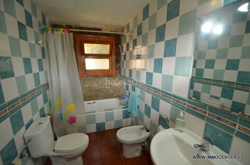 Foto feaae6ad-a58f-4206-aeef-0beffc13e7c3. House with heating parking in Palau-saverdera