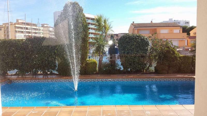 Foto 0e854db3-bbee-463e-99a4-f2b3dde2e65d. Haus mit parking in Santa Margarida Roses
