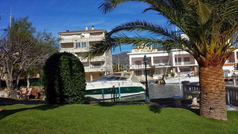 Foto 2994fc5b-3870-4cbc-b4be-9ef3a25a99e0. Haus mit parking in Santa Margarida Roses