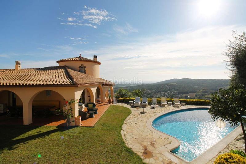 Foto cda9a1b2-94b8-4e86-b6f8-fbb371abaf42. Casa en Cabanyes-Mas Ambrós-Mas Pallí Calonge
