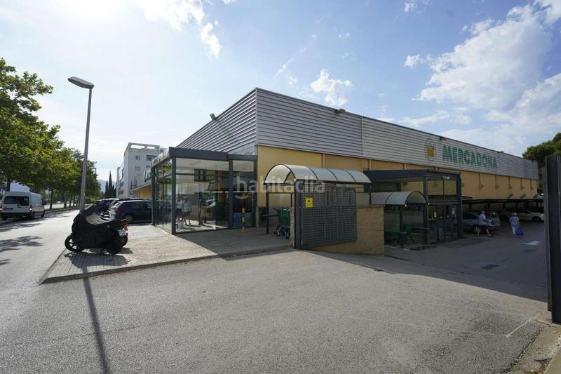 Foto ed3d55e2-4933-49dc-8a72-267dd3fa15b0. Parking voiture dans Santa Margarida Roses