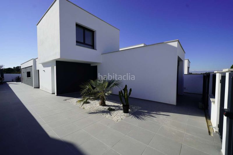 Foto d1958bbd-6c42-4350-89ba-53b027591997. Casa amb calefacció aparcament a Nord Roses