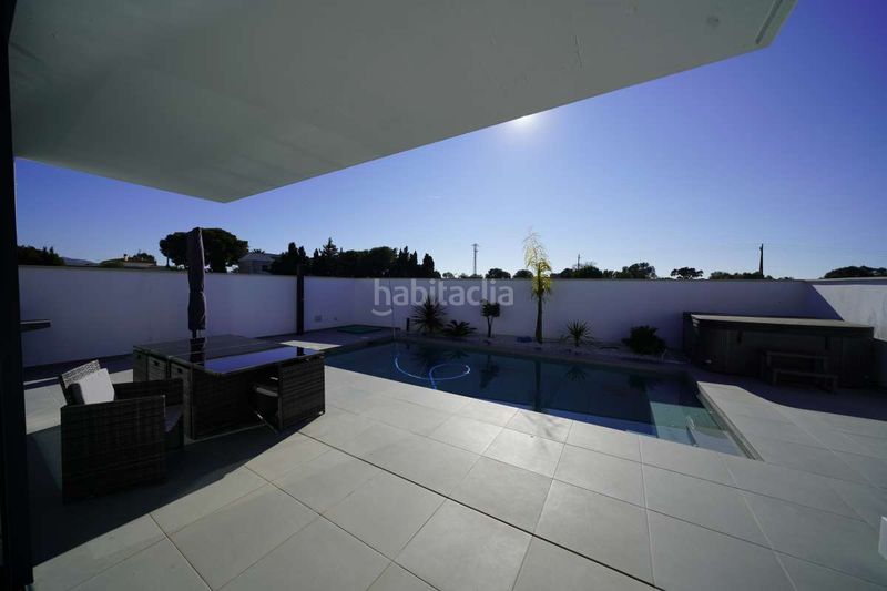 Foto aeb0c20a-08e6-426e-a29c-345b072049ca. Casa amb calefacció aparcament a Nord Roses