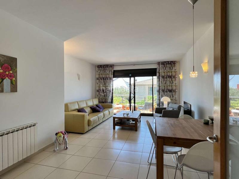 Foto fd35a573-13e1-4870-8034-4fd37c395970. Casa en Palau-saverdera