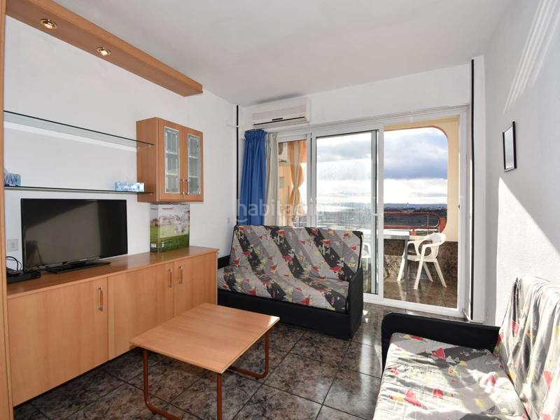 Foto 37302418-38ee-4b2e-9b47-e5d32184e655. Piccolo appartamento con piscina in Santa Margarida Roses