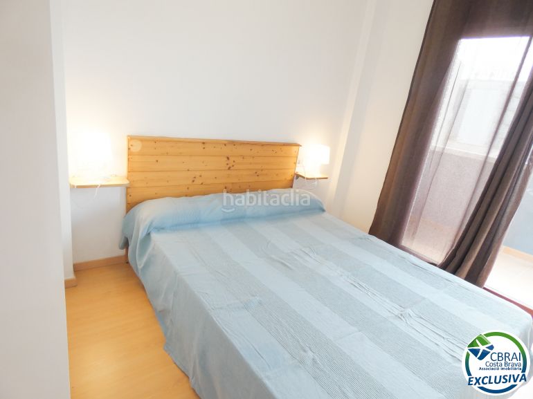 Foto a54a4133-1036-4886-80dd-03954896c509. Apartament a Salatar Roses