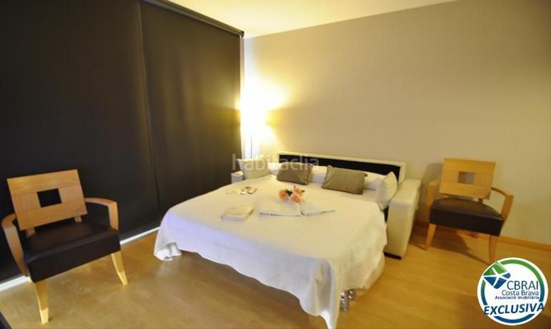 Foto 63f58e95-b1ef-4808-942d-de923bb9e115. Zweistöckige wohnung mit heizung pool in Santa Margarida Roses