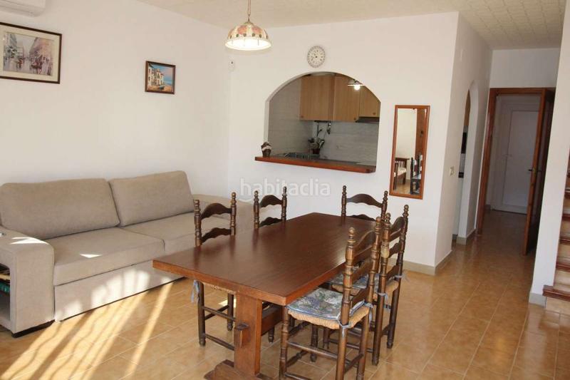 Foto c2aeb955-5fb6-43c4-b667-7be3781d3d6d. Casa aparellada amb calefacció aparcament a Montgrí Empuriabrava