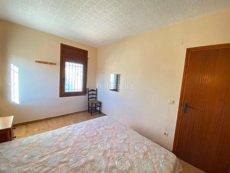 Foto f7384e4e-ae2b-4f74-8dd4-32d7a47b3877. Casa aparellada amb calefacció aparcament a Montgrí Empuriabrava