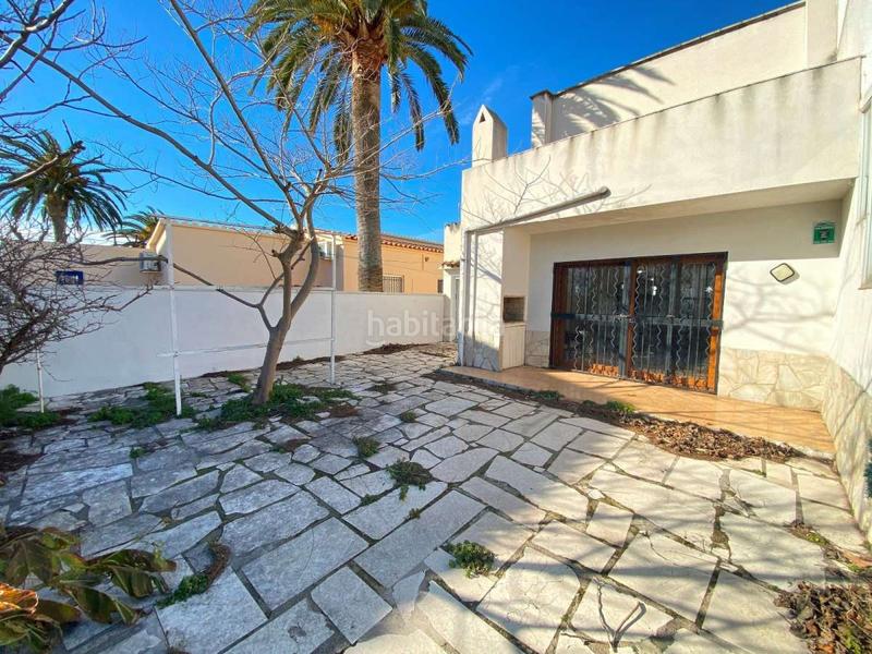 Foto 6d921ffb-51cf-4903-a6ae-f18824405e63. Maison jumelée avec chauffage parking dans Montgrí Empuriabrava